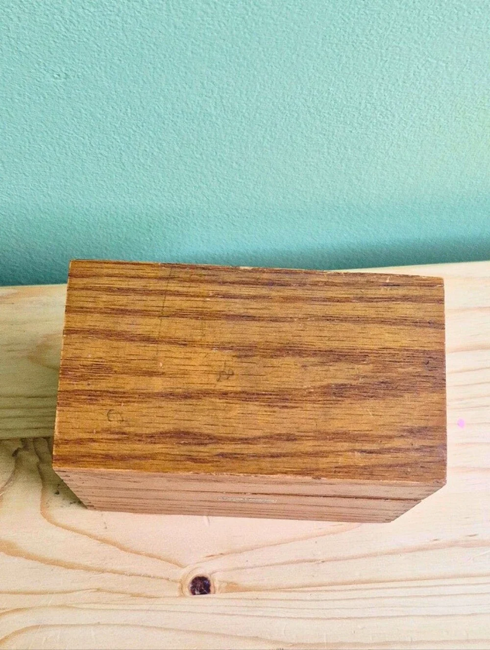 Vintage Globe-Wernicke Solid Oak Dovetail Recipe Box